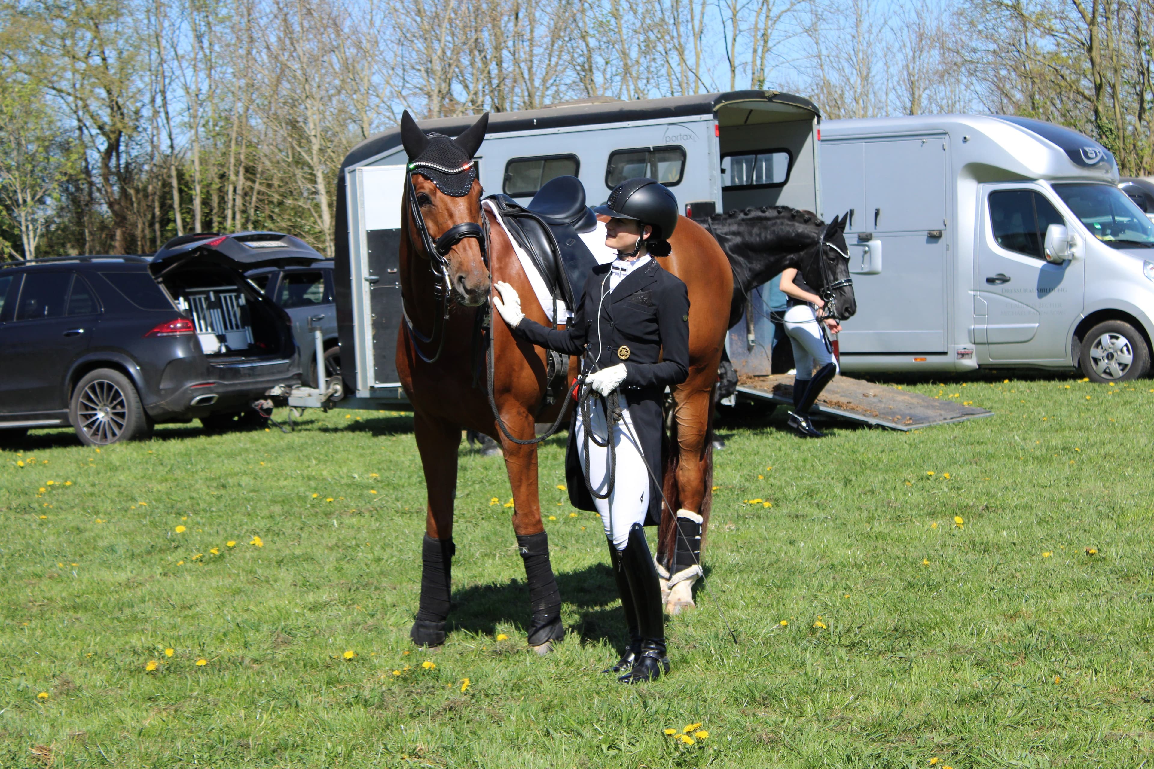 Rider & Horse Optimization